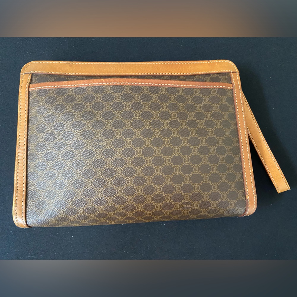Celine Triomphe Clutch - Picture 5 of 16